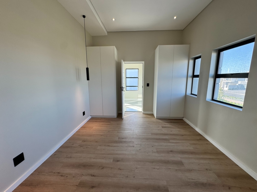 3 Bedroom Property for Sale in Sandown Western Cape